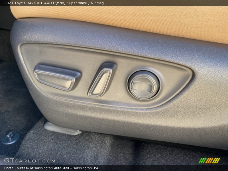 Super White / Nutmeg 2021 Toyota RAV4 XLE AWD Hybrid
