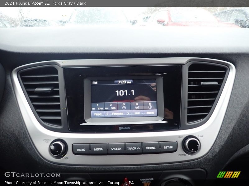 Forge Gray / Black 2021 Hyundai Accent SE