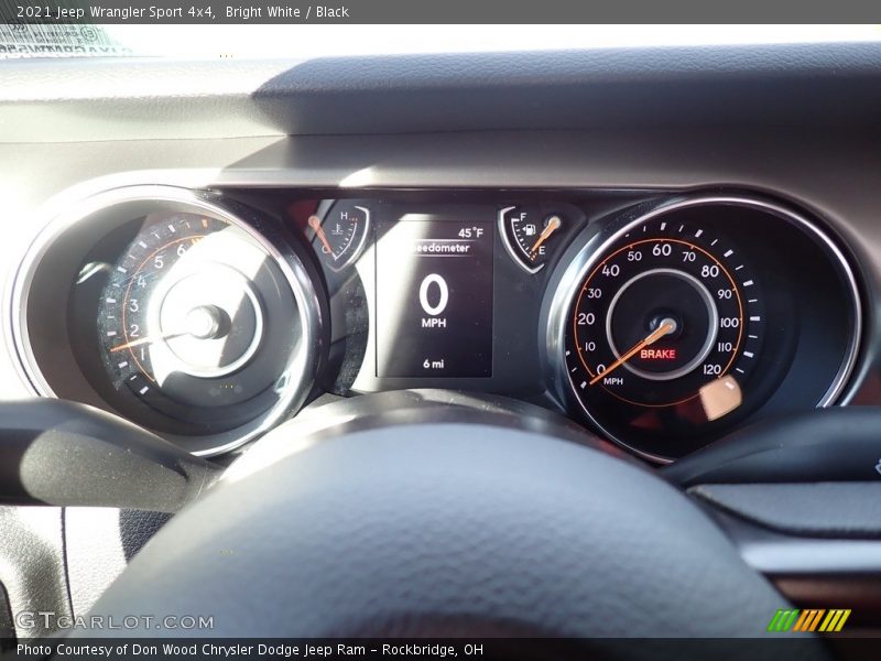 Bright White / Black 2021 Jeep Wrangler Sport 4x4