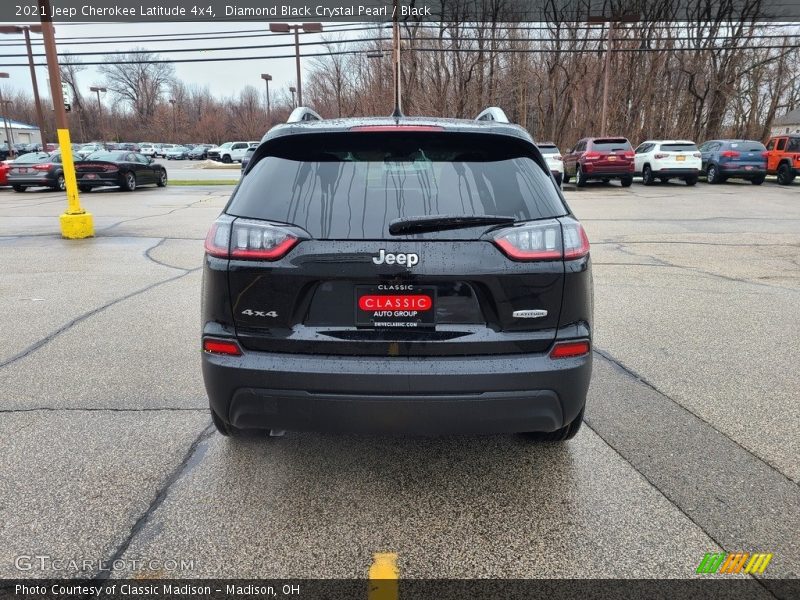 Diamond Black Crystal Pearl / Black 2021 Jeep Cherokee Latitude 4x4