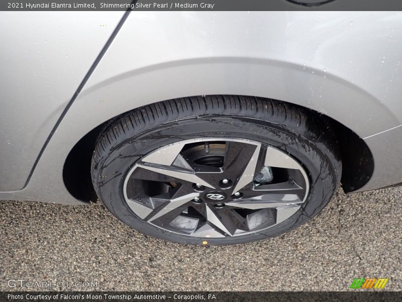 Shimmering Silver Pearl / Medium Gray 2021 Hyundai Elantra Limited