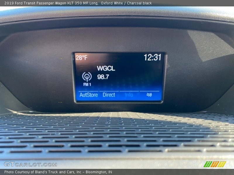 Oxford White / Charcoal black 2019 Ford Transit Passenger Wagon XLT 350 MR Long