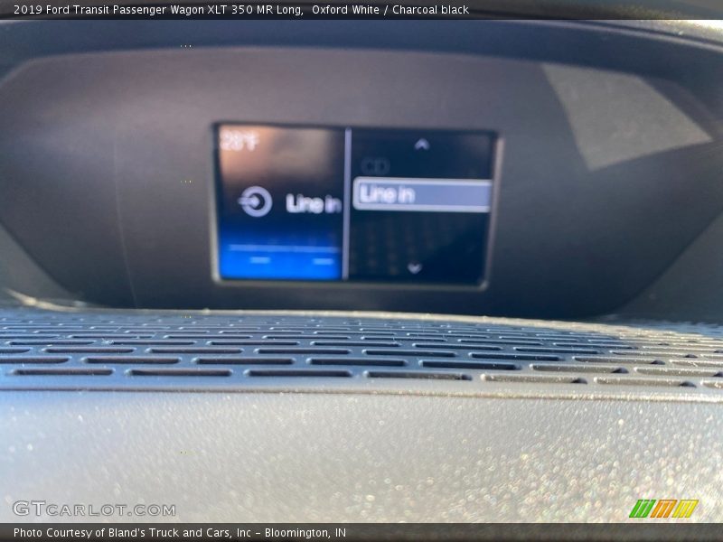 Oxford White / Charcoal black 2019 Ford Transit Passenger Wagon XLT 350 MR Long