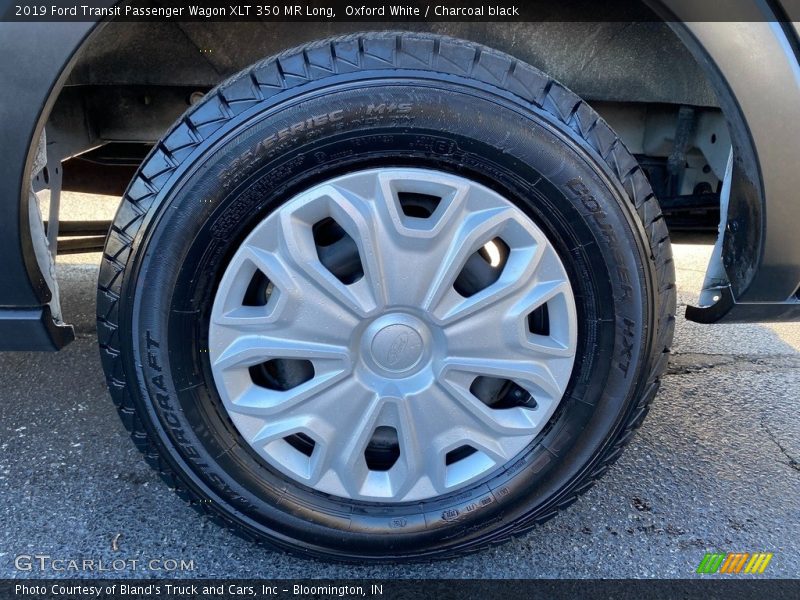 Oxford White / Charcoal black 2019 Ford Transit Passenger Wagon XLT 350 MR Long