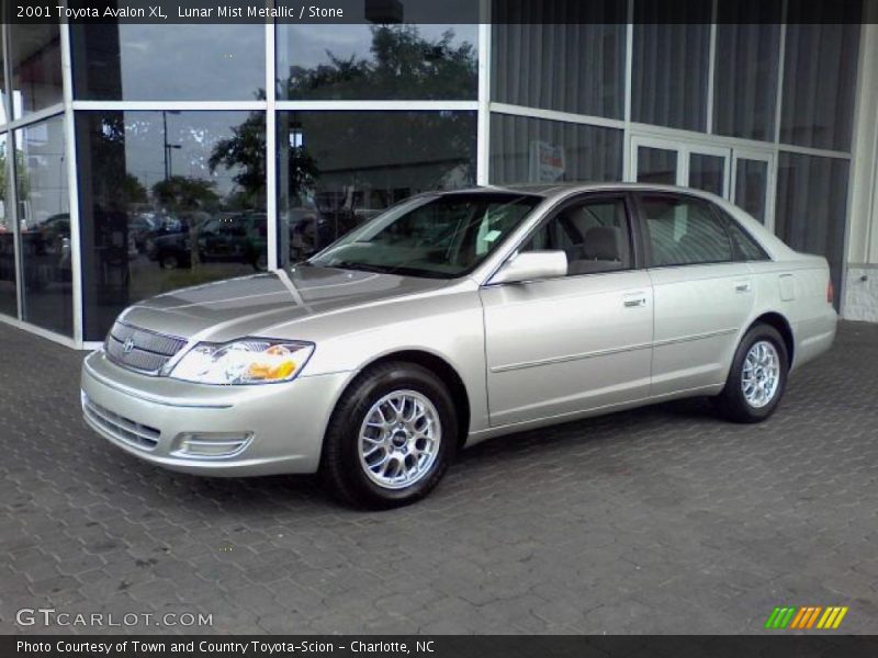 Lunar Mist Metallic / Stone 2001 Toyota Avalon XL