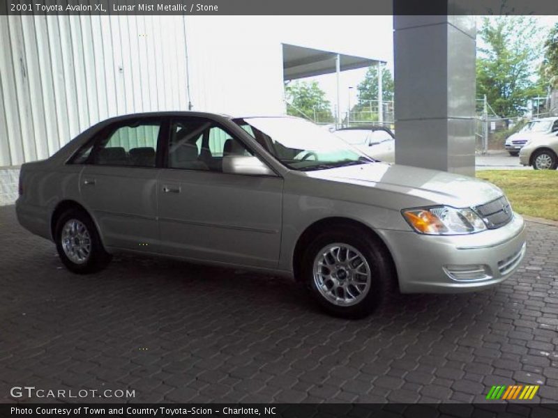 Lunar Mist Metallic / Stone 2001 Toyota Avalon XL