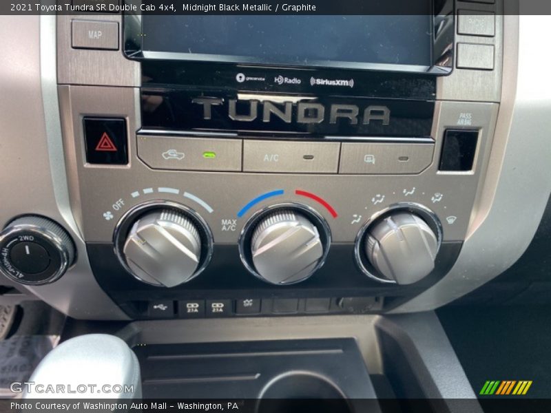 Midnight Black Metallic / Graphite 2021 Toyota Tundra SR Double Cab 4x4