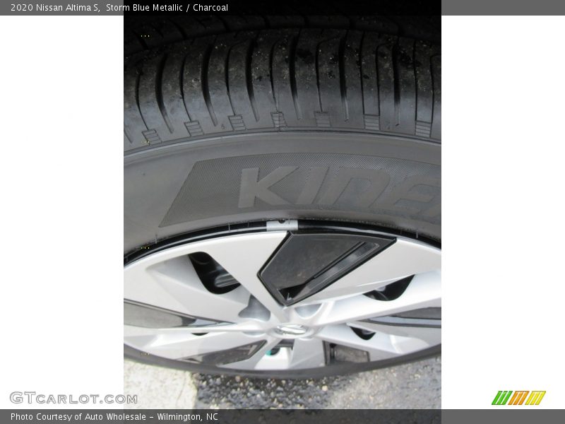 Storm Blue Metallic / Charcoal 2020 Nissan Altima S