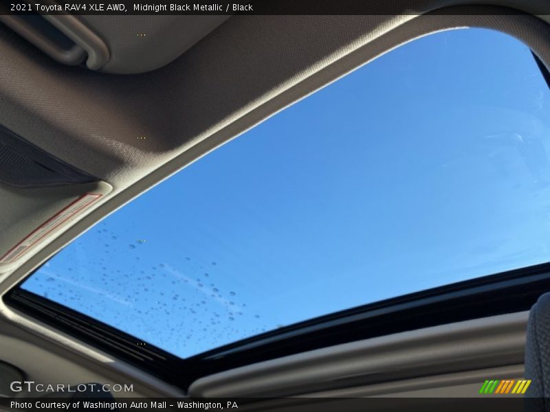Midnight Black Metallic / Black 2021 Toyota RAV4 XLE AWD