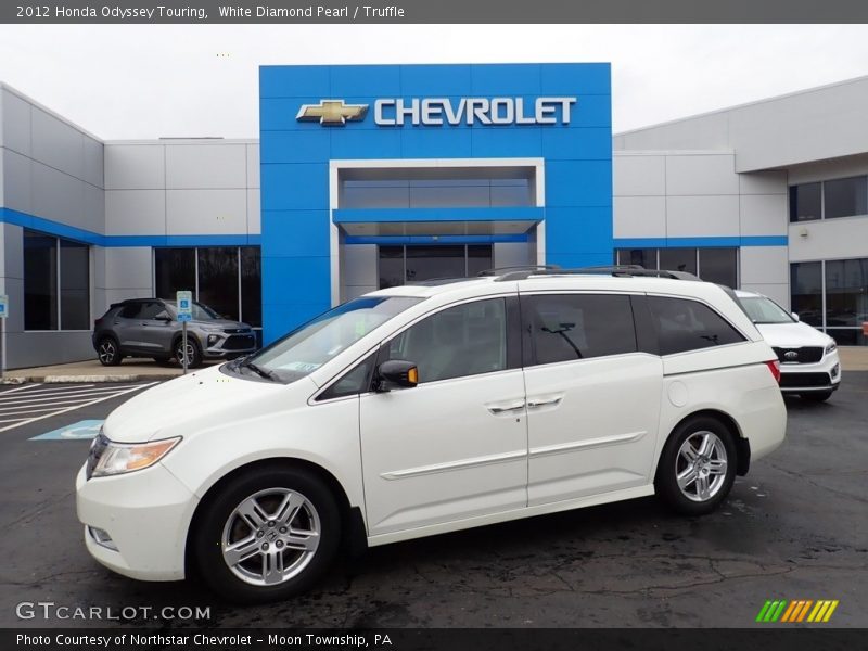 White Diamond Pearl / Truffle 2012 Honda Odyssey Touring
