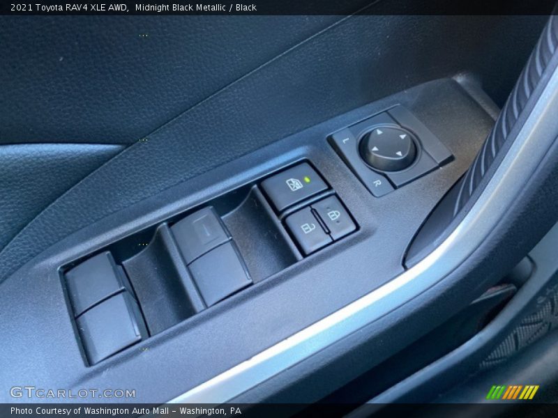 Midnight Black Metallic / Black 2021 Toyota RAV4 XLE AWD