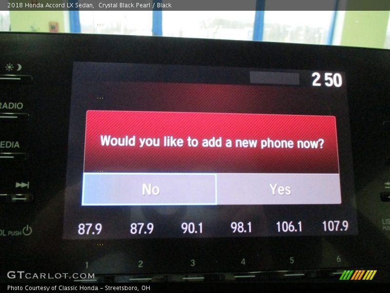 Crystal Black Pearl / Black 2018 Honda Accord LX Sedan