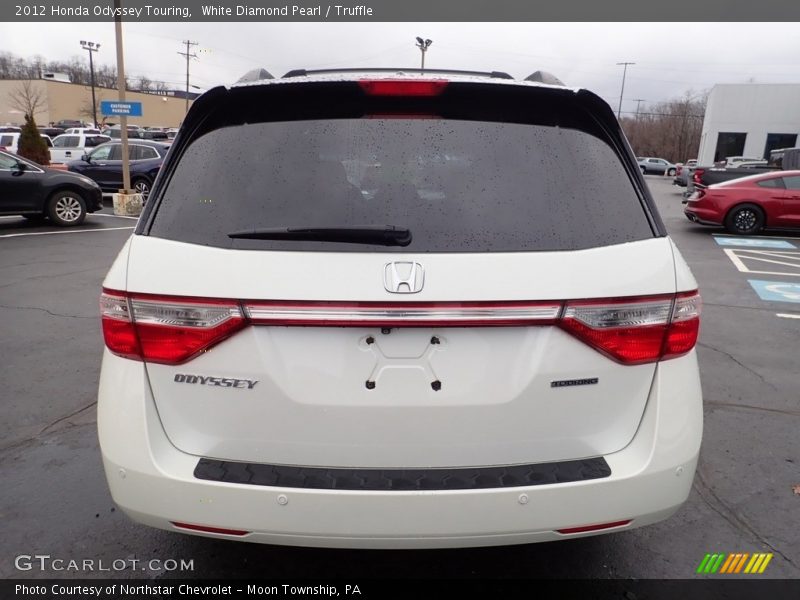 White Diamond Pearl / Truffle 2012 Honda Odyssey Touring