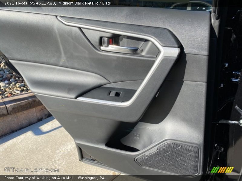 Midnight Black Metallic / Black 2021 Toyota RAV4 XLE AWD