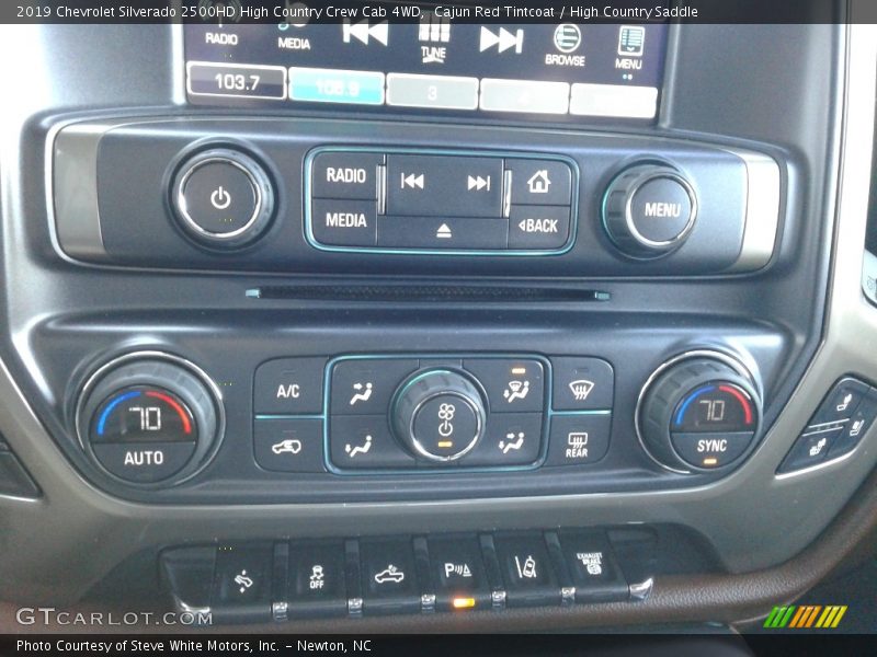 Cajun Red Tintcoat / High Country Saddle 2019 Chevrolet Silverado 2500HD High Country Crew Cab 4WD