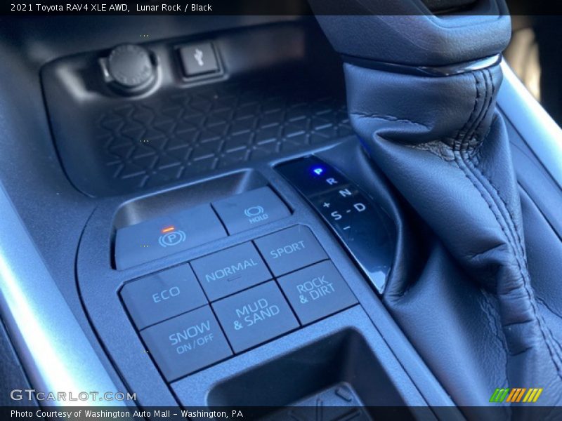 Lunar Rock / Black 2021 Toyota RAV4 XLE AWD