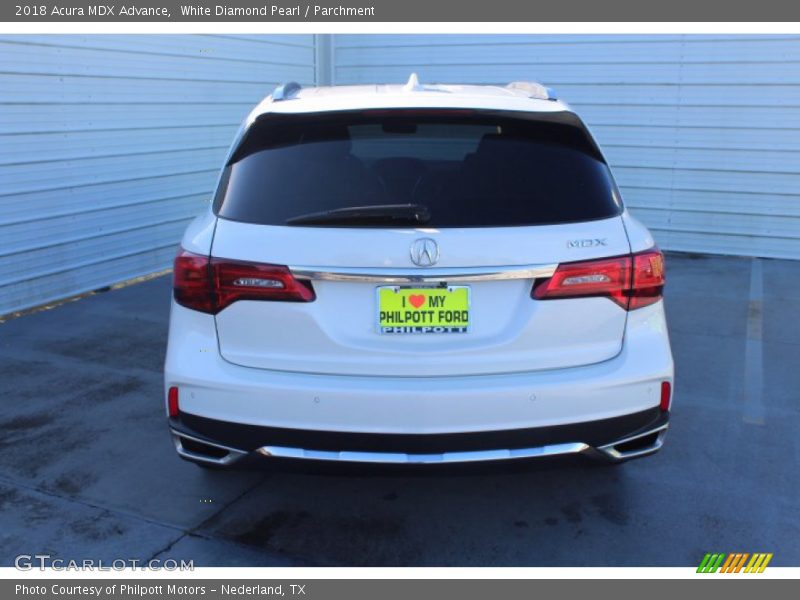 White Diamond Pearl / Parchment 2018 Acura MDX Advance