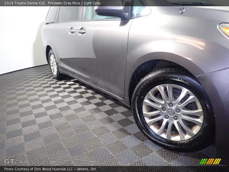 Predawn Gray Mica / Light Gray 2014 Toyota Sienna XLE