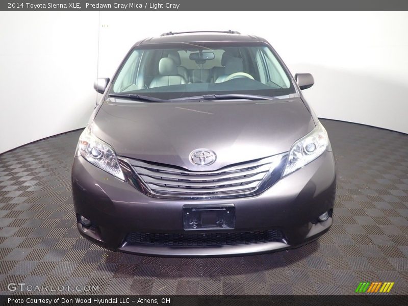 Predawn Gray Mica / Light Gray 2014 Toyota Sienna XLE