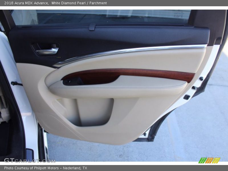 White Diamond Pearl / Parchment 2018 Acura MDX Advance
