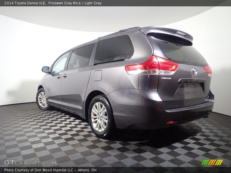 Predawn Gray Mica / Light Gray 2014 Toyota Sienna XLE