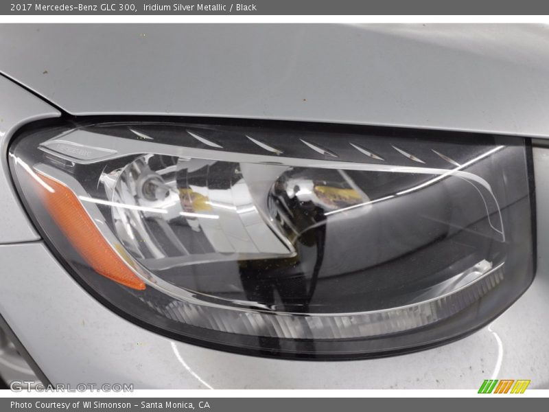 Iridium Silver Metallic / Black 2017 Mercedes-Benz GLC 300