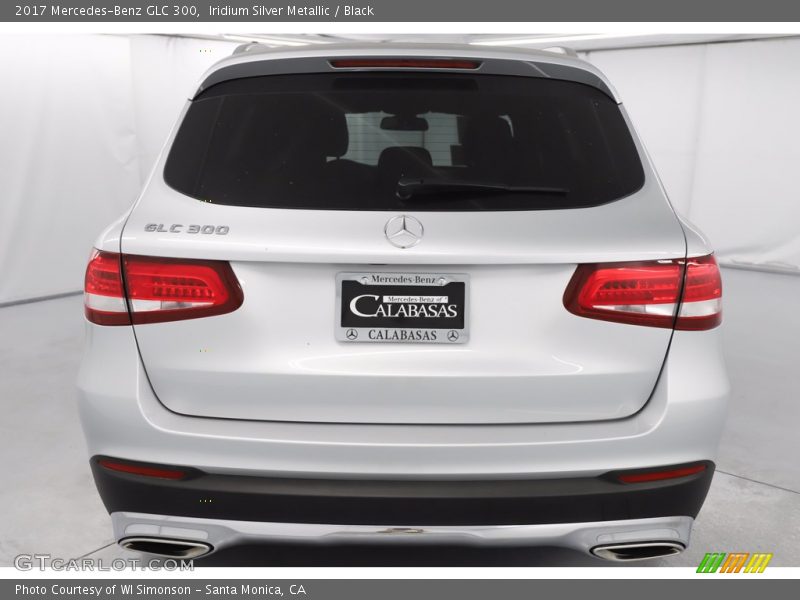 Iridium Silver Metallic / Black 2017 Mercedes-Benz GLC 300