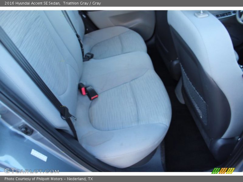 Triathlon Gray / Gray 2016 Hyundai Accent SE Sedan