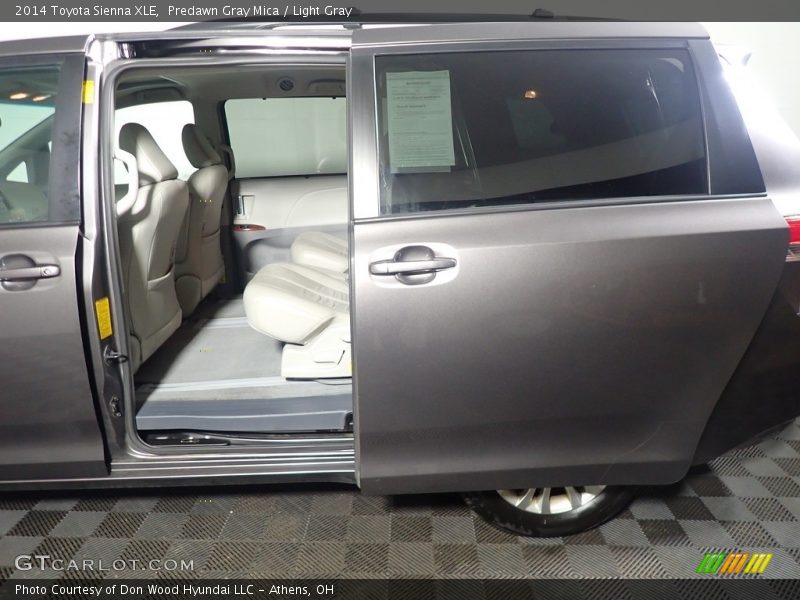 Predawn Gray Mica / Light Gray 2014 Toyota Sienna XLE