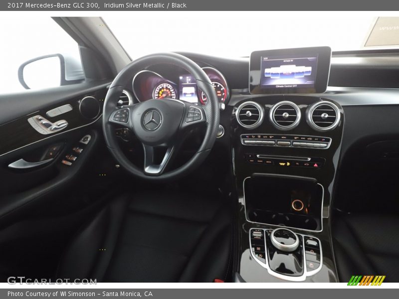 Iridium Silver Metallic / Black 2017 Mercedes-Benz GLC 300