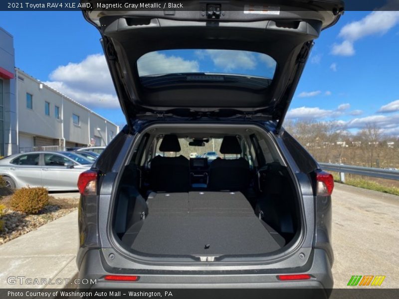 Magnetic Gray Metallic / Black 2021 Toyota RAV4 XLE AWD