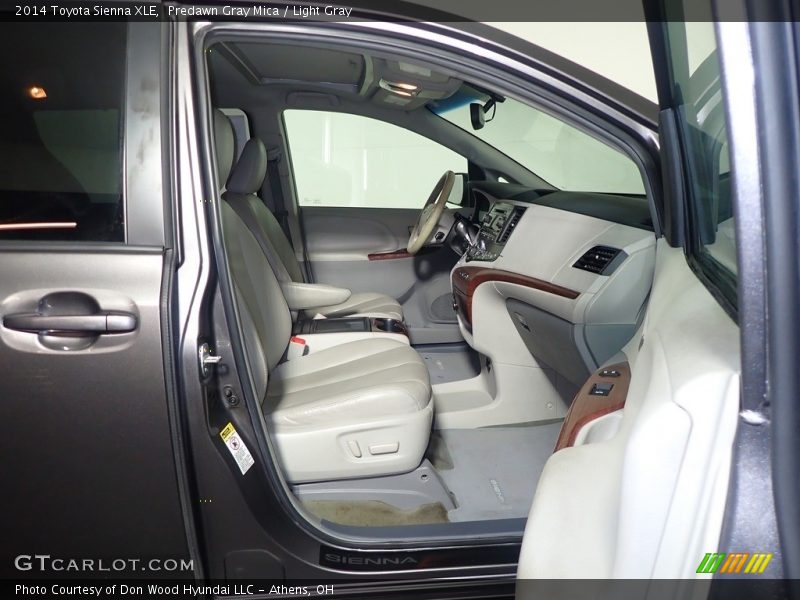 Predawn Gray Mica / Light Gray 2014 Toyota Sienna XLE