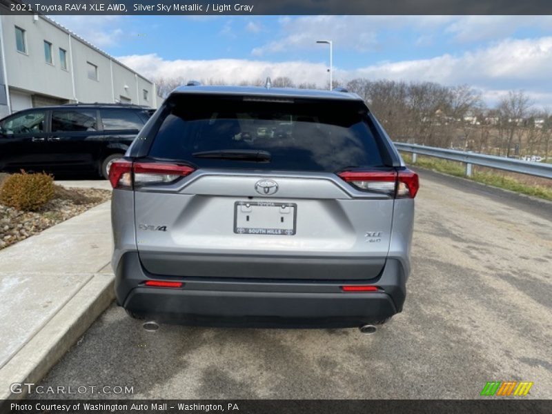 Silver Sky Metallic / Light Gray 2021 Toyota RAV4 XLE AWD