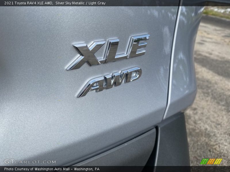 Silver Sky Metallic / Light Gray 2021 Toyota RAV4 XLE AWD