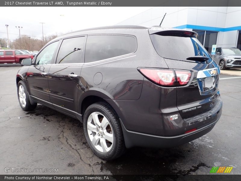 Tungsten Metallic / Ebony 2017 Chevrolet Traverse LT AWD