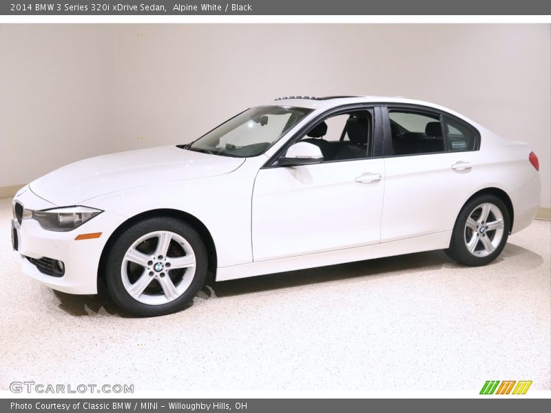 Alpine White / Black 2014 BMW 3 Series 320i xDrive Sedan