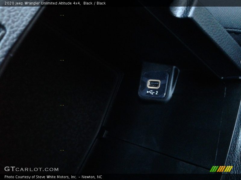 Black / Black 2020 Jeep Wrangler Unlimited Altitude 4x4