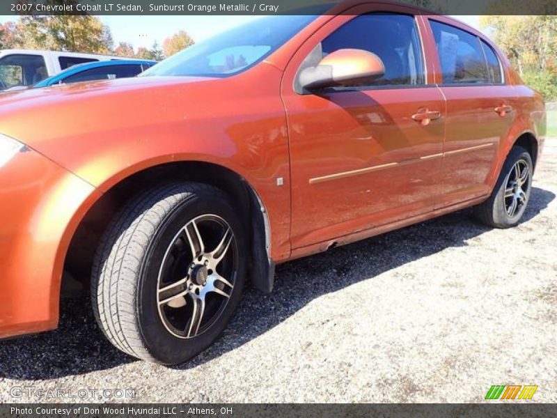 Sunburst Orange Metallic / Gray 2007 Chevrolet Cobalt LT Sedan