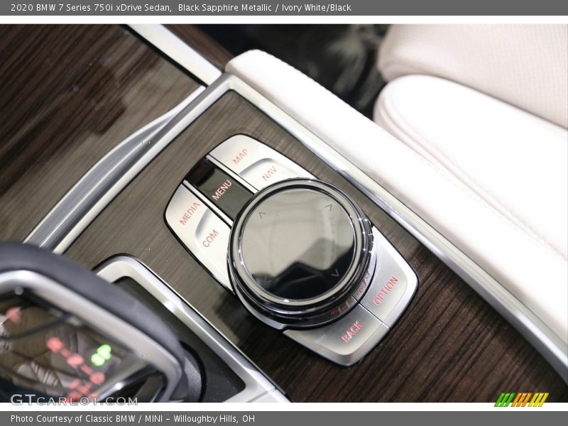 Black Sapphire Metallic / Ivory White/Black 2020 BMW 7 Series 750i xDrive Sedan
