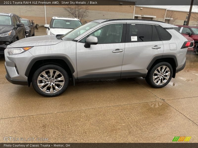  2021 RAV4 XLE Premium AWD Silver Sky Metallic