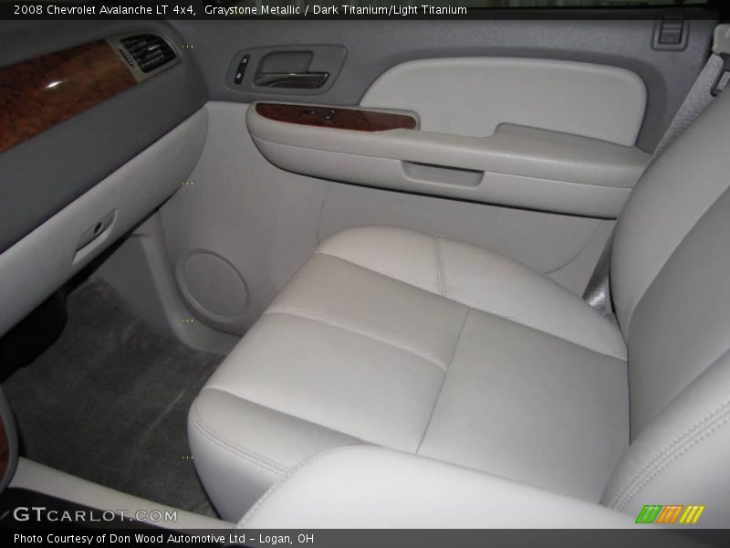 Graystone Metallic / Dark Titanium/Light Titanium 2008 Chevrolet Avalanche LT 4x4