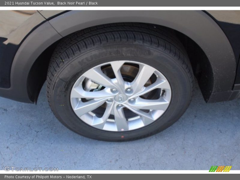 Black Noir Pearl / Black 2021 Hyundai Tucson Value
