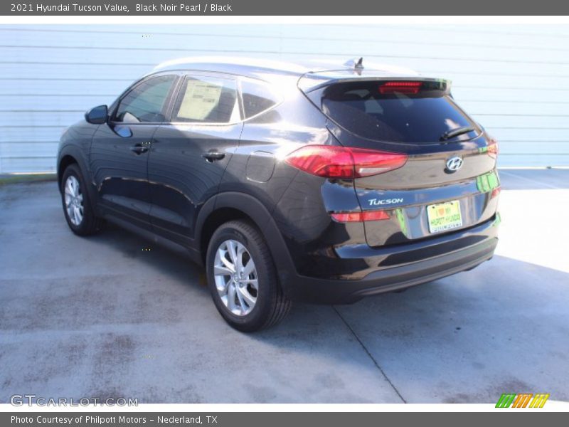 Black Noir Pearl / Black 2021 Hyundai Tucson Value