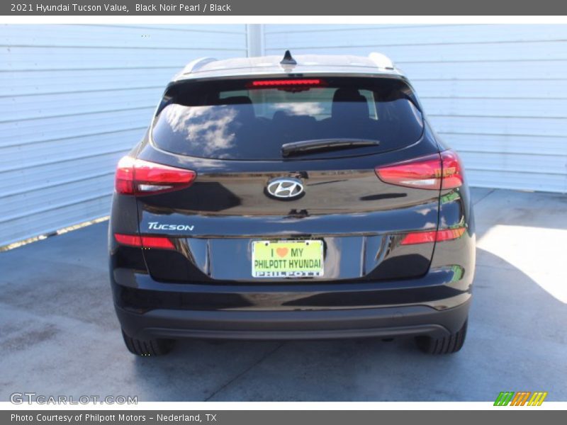 Black Noir Pearl / Black 2021 Hyundai Tucson Value
