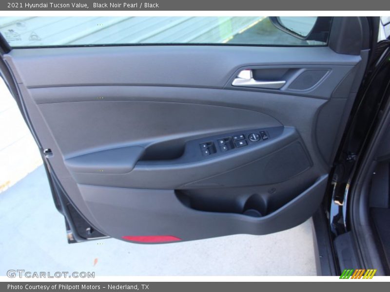 Black Noir Pearl / Black 2021 Hyundai Tucson Value
