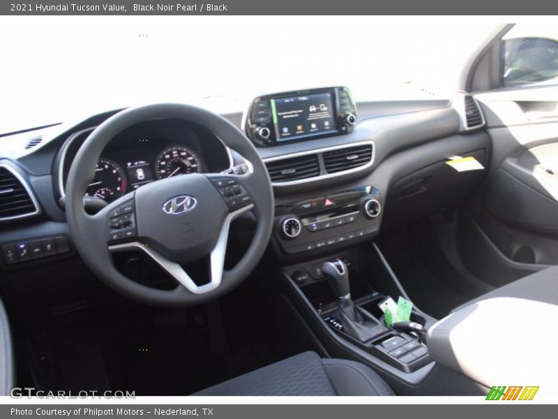Black Noir Pearl / Black 2021 Hyundai Tucson Value