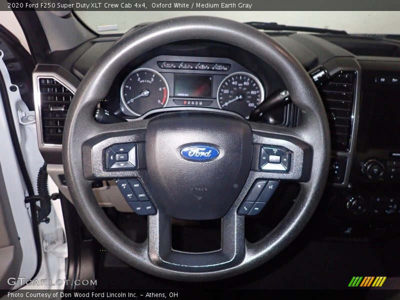 Oxford White / Medium Earth Gray 2020 Ford F250 Super Duty XLT Crew Cab 4x4