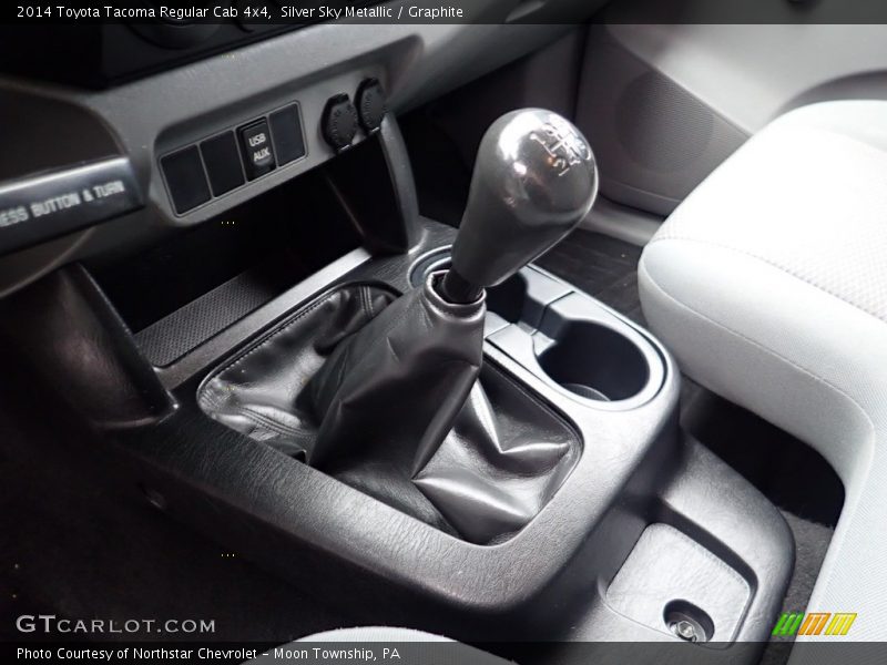  2014 Tacoma Regular Cab 4x4 5 Speed Manual Shifter