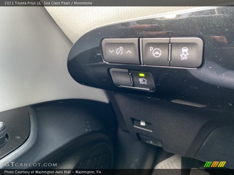 Sea Glass Pearl / Moonstone 2021 Toyota Prius LE