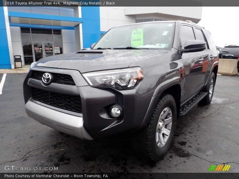 Magnetic Gray Metallic / Black 2016 Toyota 4Runner Trail 4x4